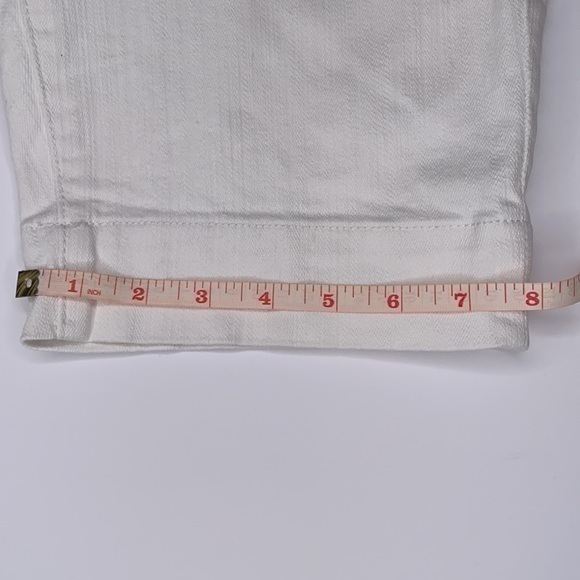 KUT from The Kloth White Jean Shorts - Picture 13 of 13